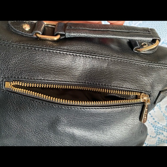 USED AUTHENTIC SISLEY LEATHER SLING BAG - Picture 14 of 16